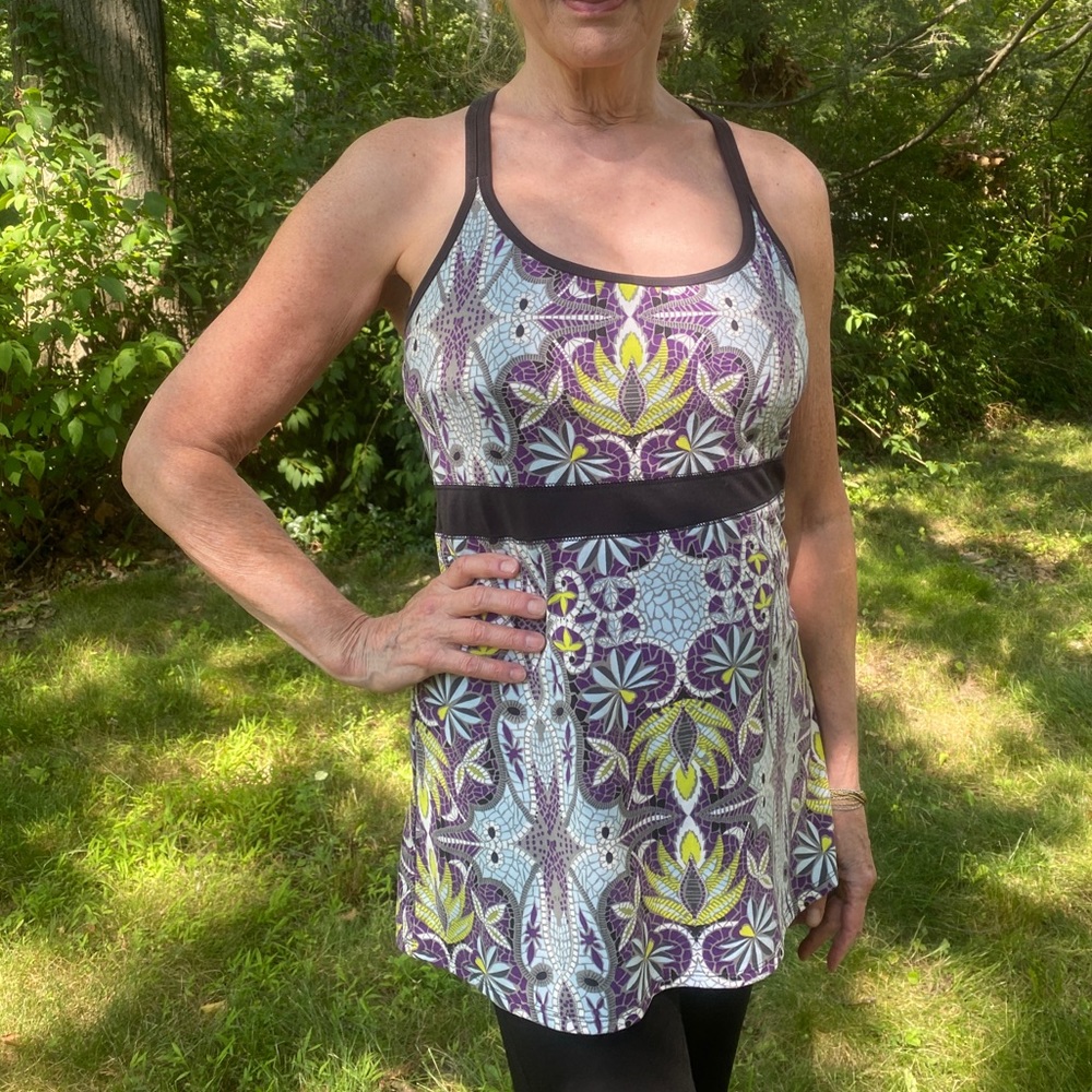 Beautiful Soybu Cotton Yoga Tank Top.